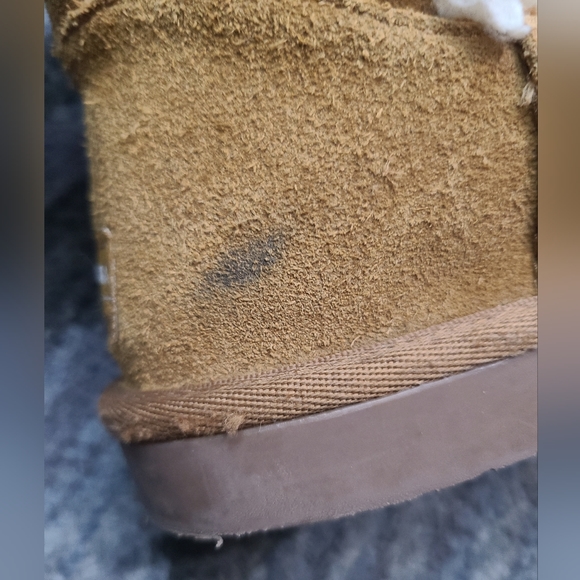 Ugg Koolaburra Tan Bow Ankle Booties sz 6.5 - Picture 6 of 15